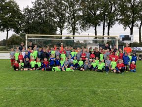 Rund 100 Kinder beim Fußballcamp des SC Altenrheine